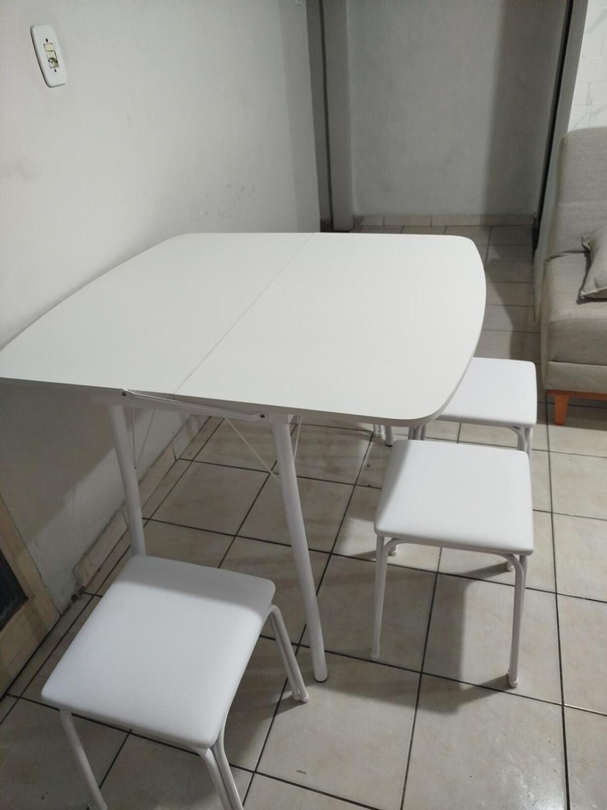 Apto Com Garagem - Penha