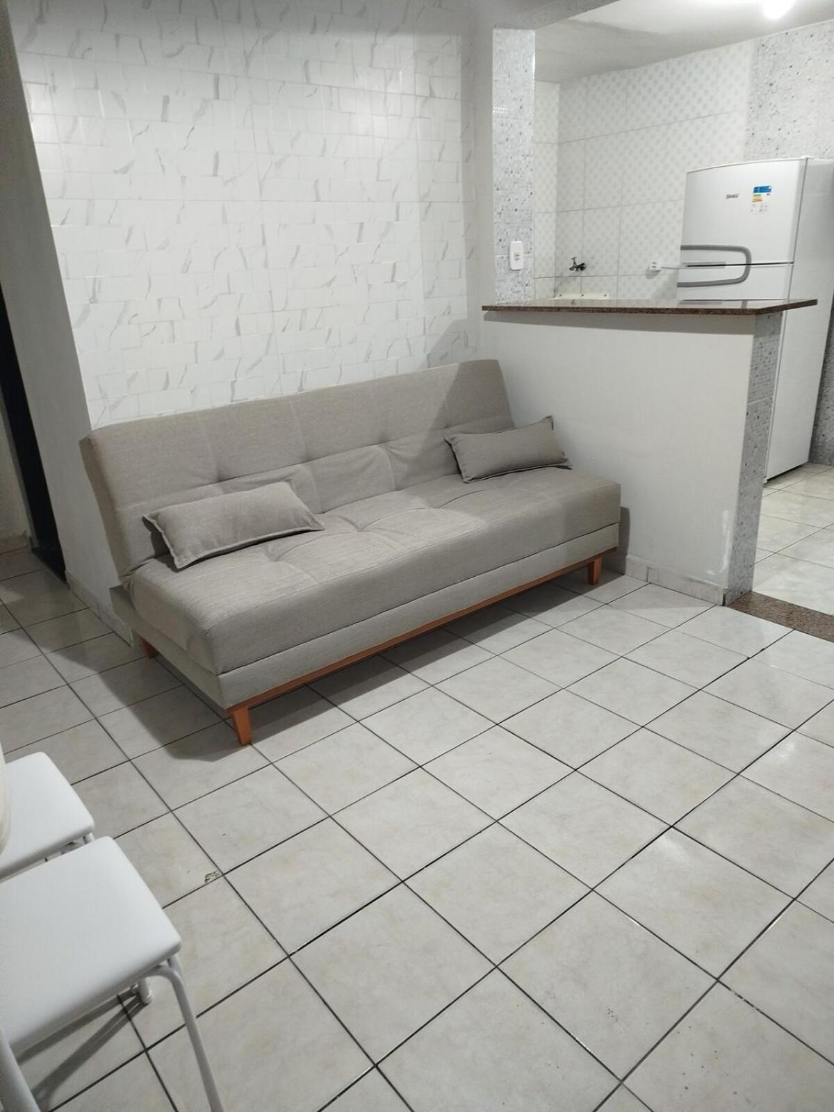 Apto Com Garagem - Penha