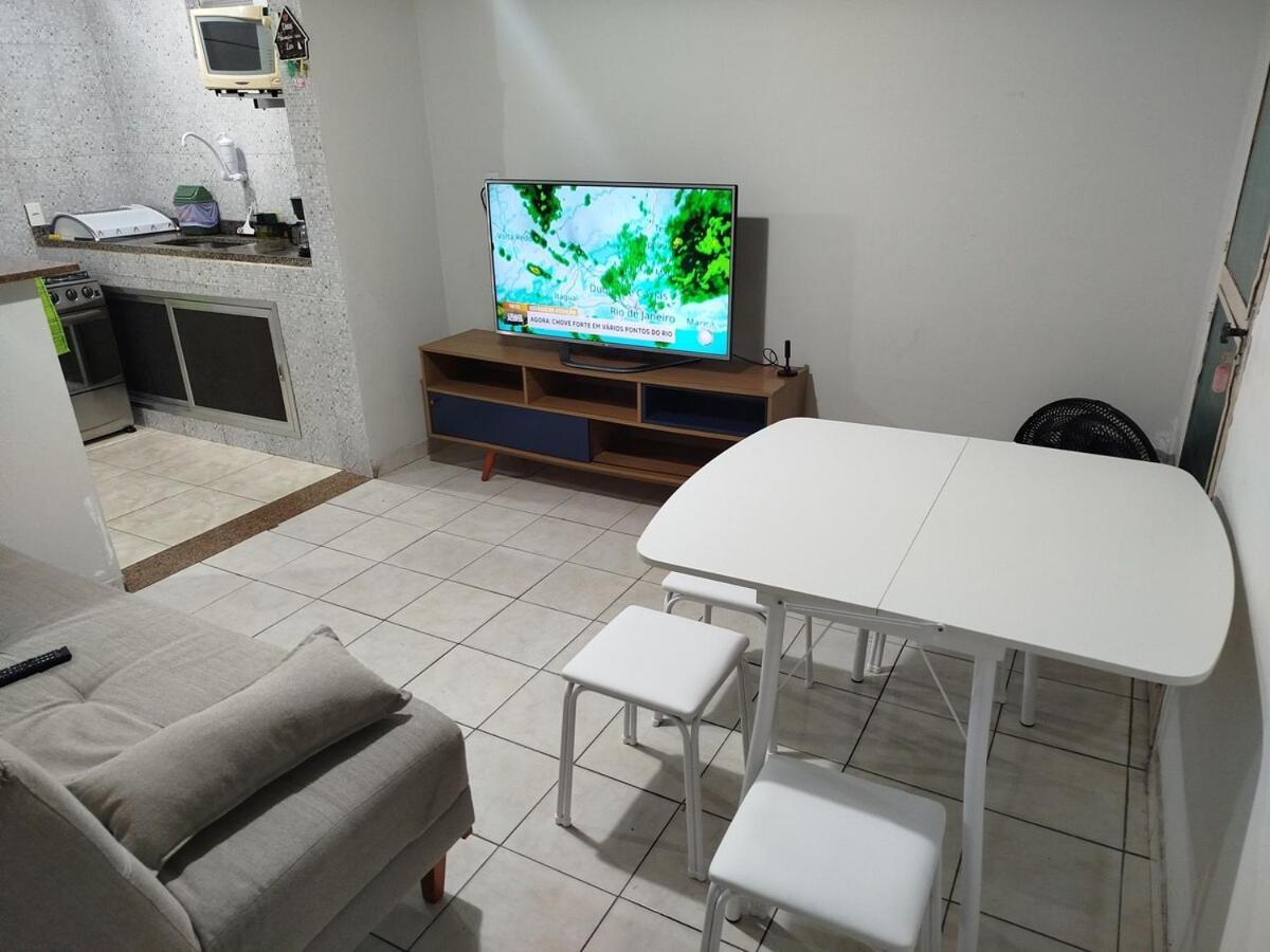 Apto Com Garagem - Penha * Rio de Janeiro